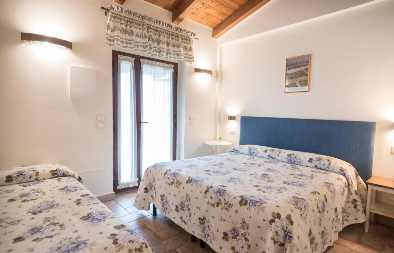 Rosa Di Assisi Bed & Breakfast Bastia Umbra Luaran gambar