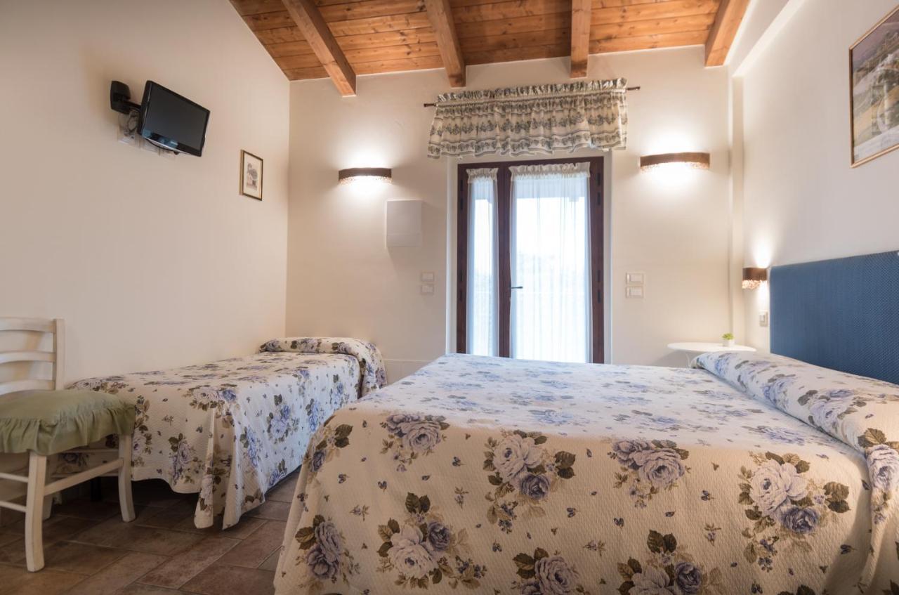 Rosa Di Assisi Bed & Breakfast Bastia Umbra Luaran gambar