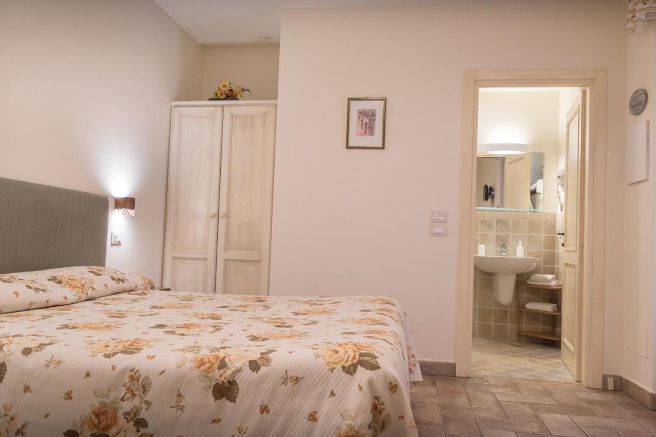 Rosa Di Assisi Bed & Breakfast Bastia Umbra Luaran gambar
