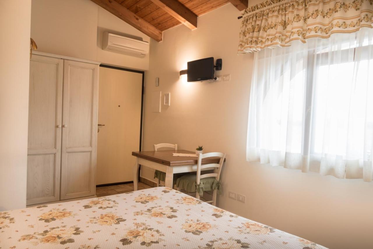 Rosa Di Assisi Bed & Breakfast Bastia Umbra Luaran gambar