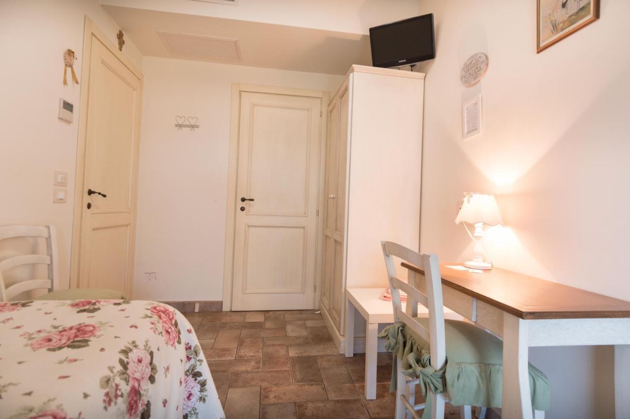 Rosa Di Assisi Bed & Breakfast Bastia Umbra Luaran gambar