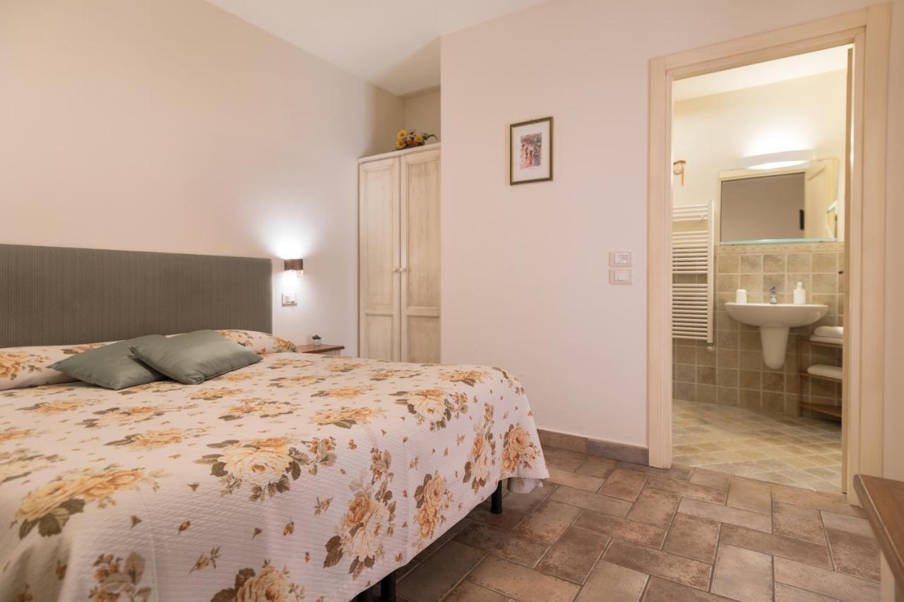 Rosa Di Assisi Bed & Breakfast Bastia Umbra Luaran gambar