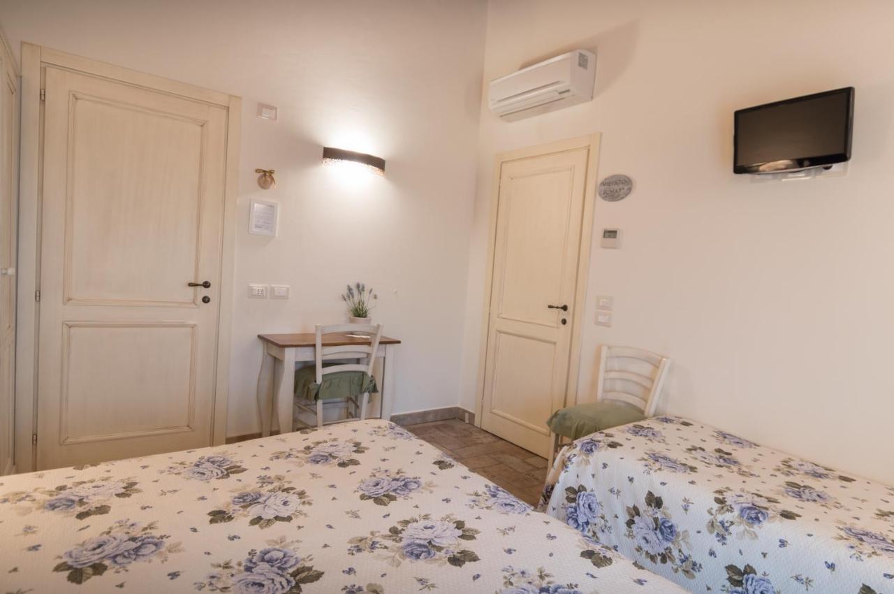 Rosa Di Assisi Bed & Breakfast Bastia Umbra Luaran gambar